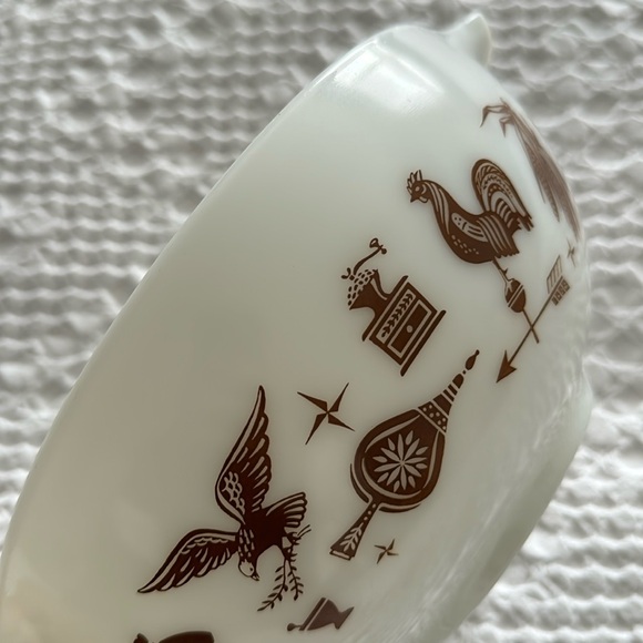 Vintage Pyrex "Early American" Cinderella Mixing Bowl #443 2.5 Quart Dish - Picture 3 of 5